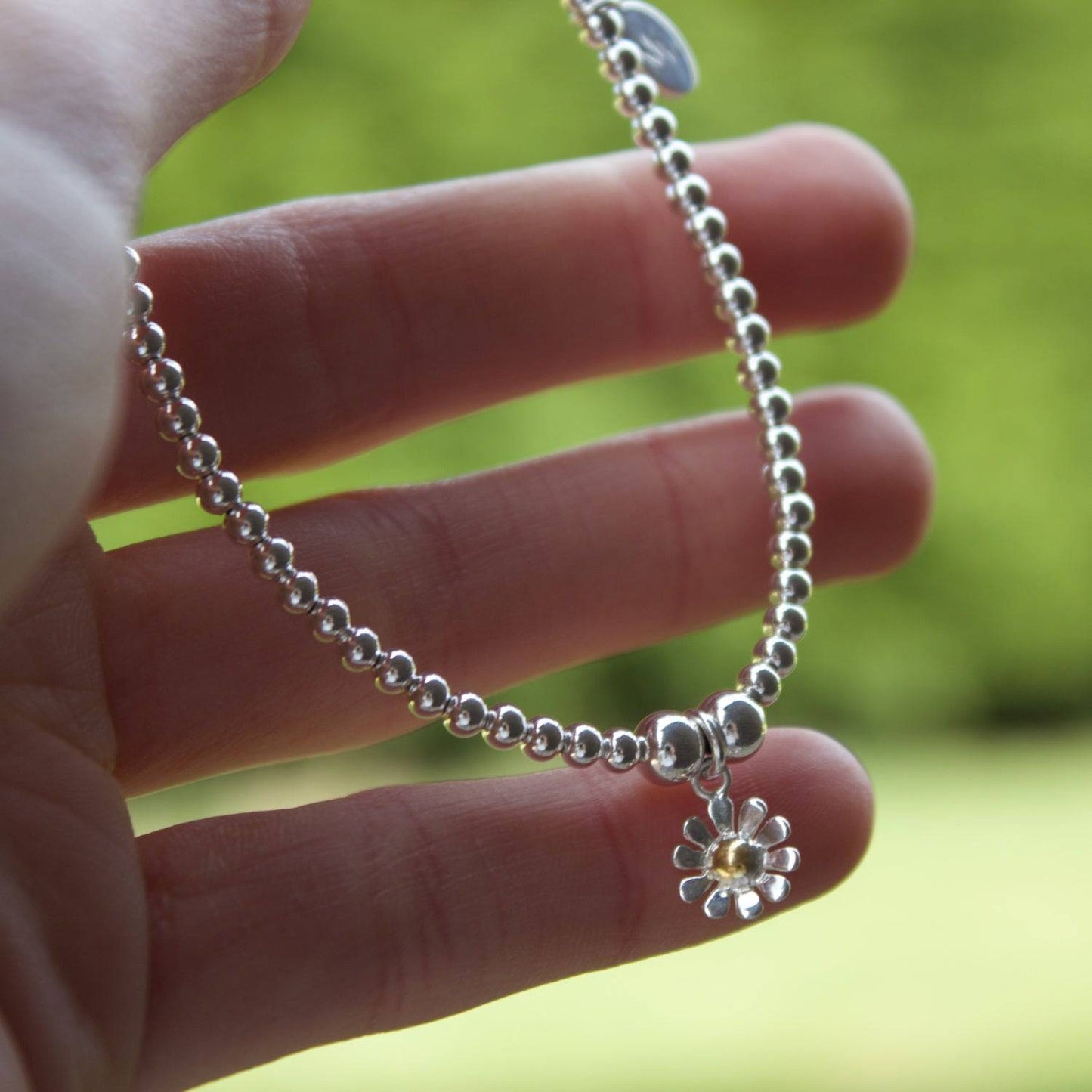 Daisy on Silver Ball Bead Bracelet - MYLEE London