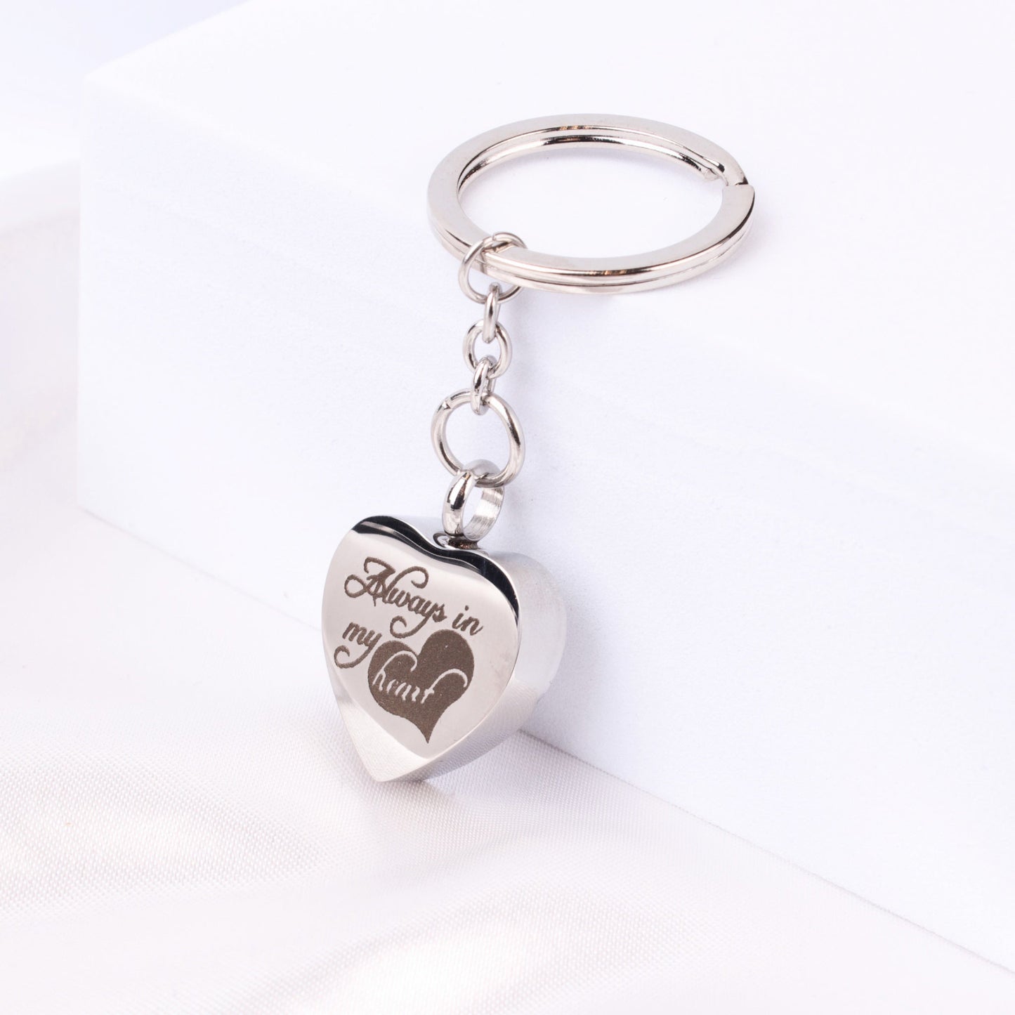 Urn Keyring for Pet Cremation Ashes - Personalised - MYLEE London